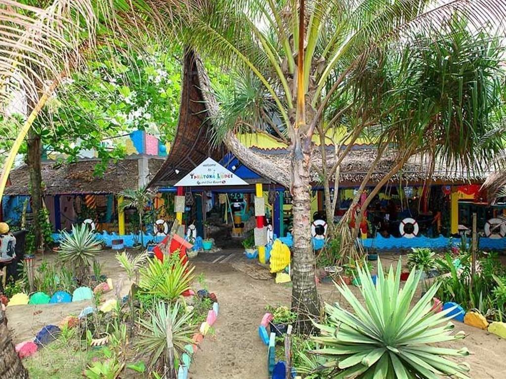 Takatuka Beach Resort Sipalay Exteriör bild