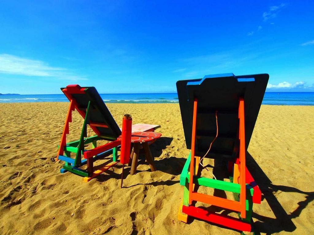 Takatuka Beach Resort Sipalay Exteriör bild