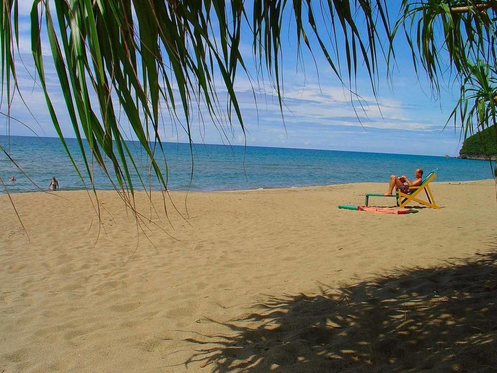 Takatuka Beach Resort Sipalay Exteriör bild