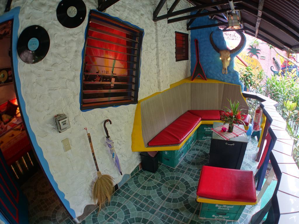 Takatuka Beach Resort Sipalay Exteriör bild