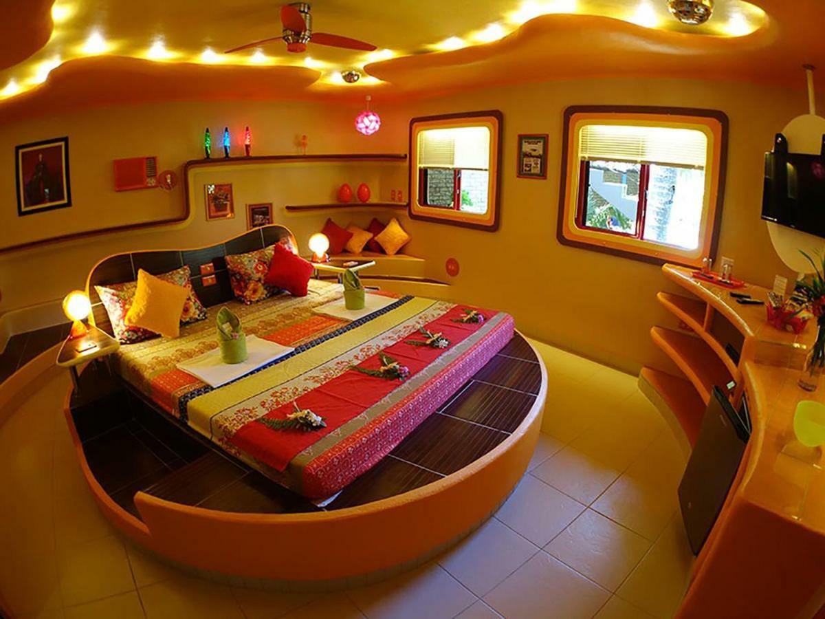 Takatuka Beach Resort Sipalay Exteriör bild